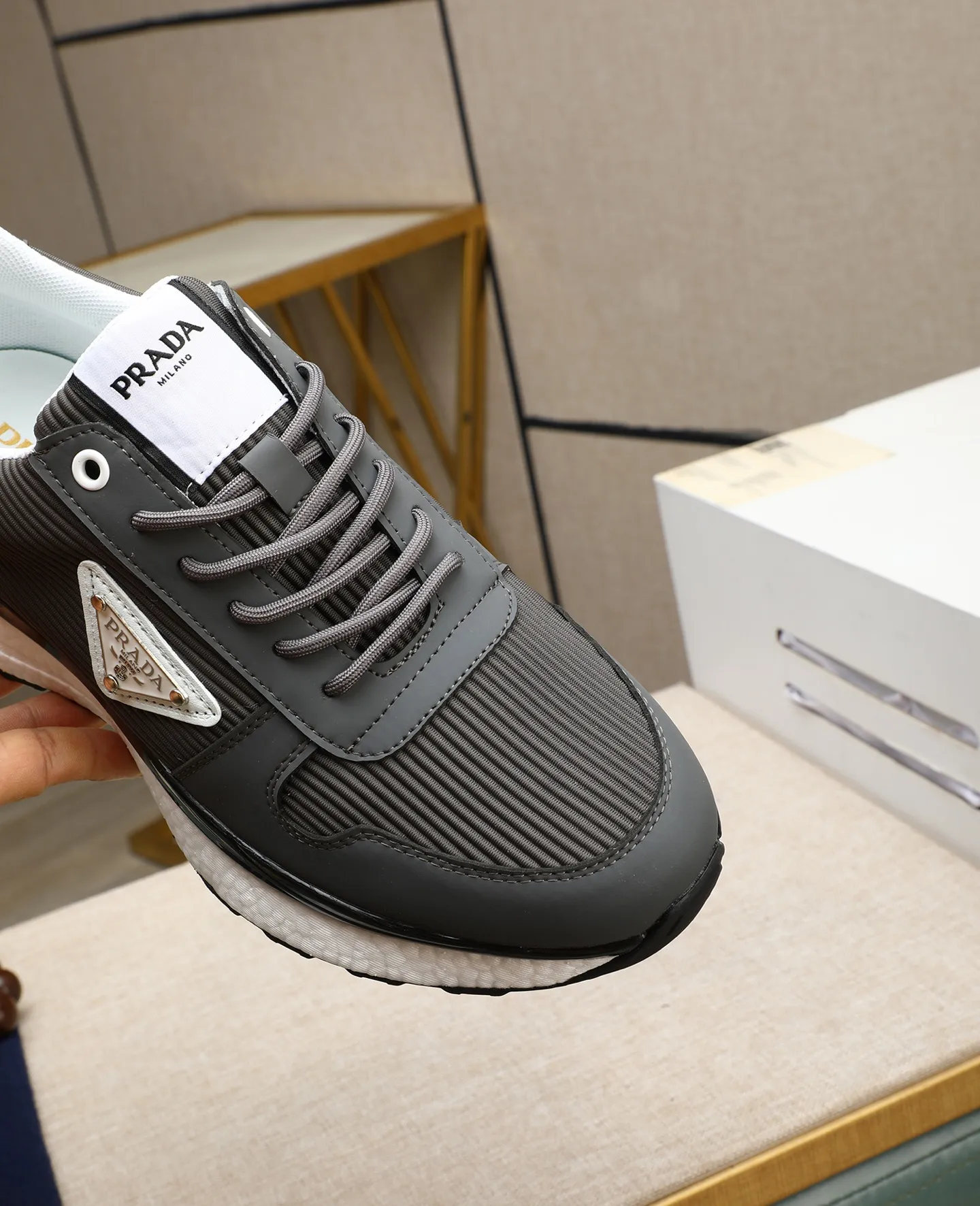 Men's shoes💰460🌹🌹[PRADA—Prada] latest model🙈original replica! 👟👟👟Available here. The workmanship is top-notch. The upper is made of Italian 🇮🇹Imported calfskin. ❗️Breathable genuine leather lining @Suitable for travel. The original version has an enlarged engraved sole, making it suitable for all kinds of travels, showing low-key luxury. Let quality speak for itself. Color: Size: 38-44